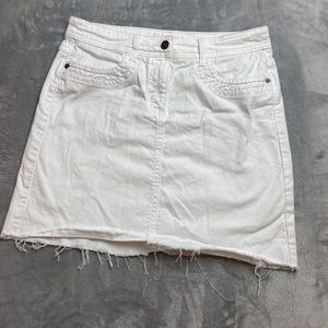 Boden White Jean Mini Skirt Size 6 Raw Hem